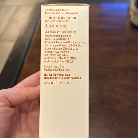 NWT Arbonne RE9 Ultra Soft Skin Set - Picture 4 of 5